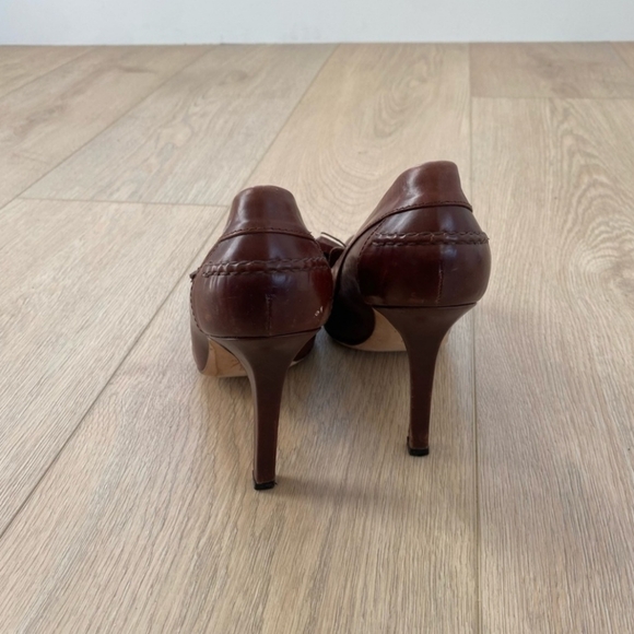 Manolo Blahnik Fringe Oxford Leather PumpHeels in Leather Heels with Tassels - Picture 6 of 6